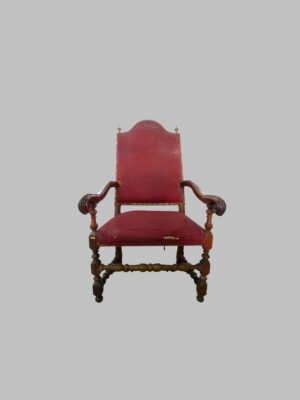 Sillón Luis XIII de Nogal con Aplicaciones de Bronce