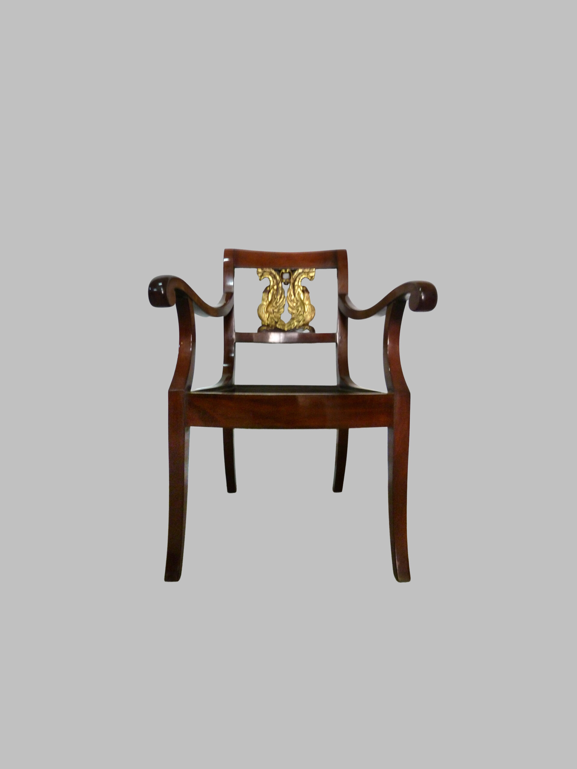 Sillón Imperio de Caoba – c. 1800