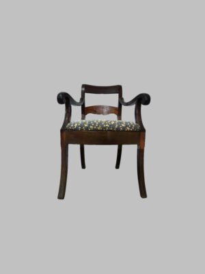 Sillón Imperio de Caoba – c. 1800