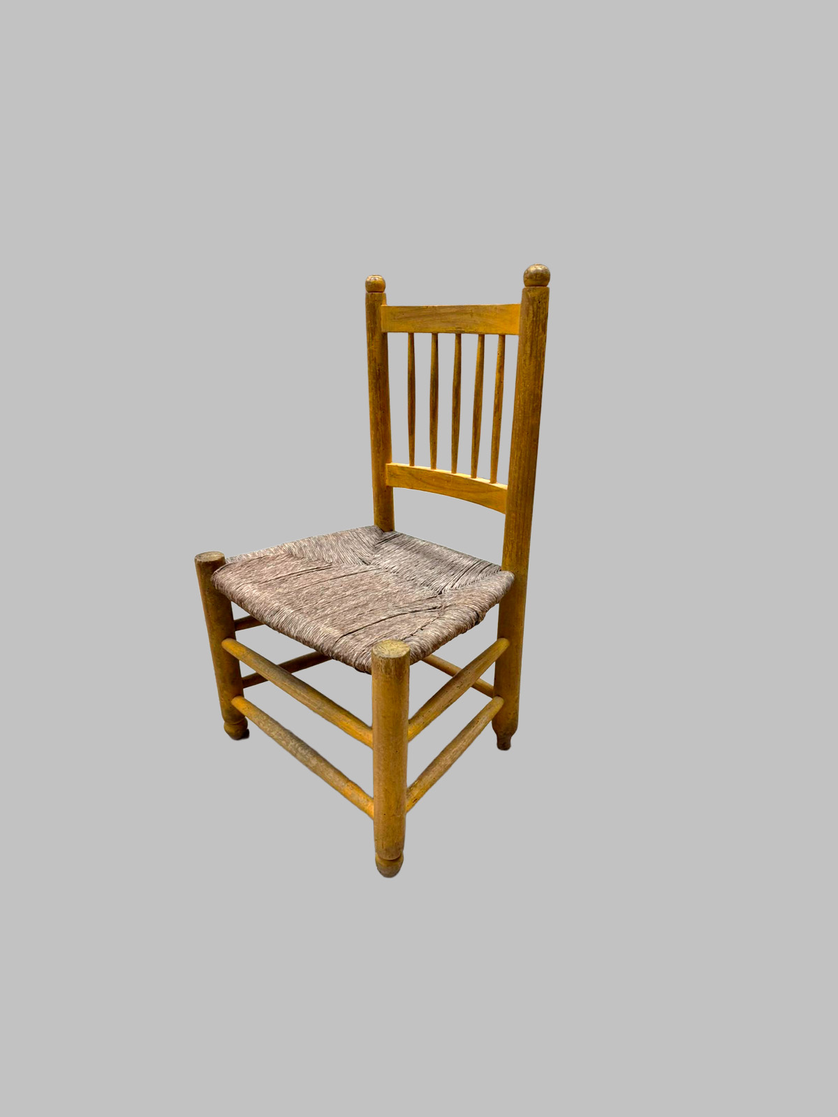 Silla Baja Naranja Estilo Sollerica con Asiento de Bova - Image 3