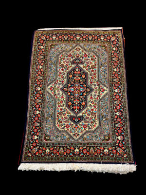 Alfombra Ghom Kork – Elegancia Suprema de la Tradición Persa