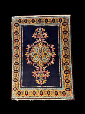 Alfombra Ghom – Elegancia Clásica en Azul Cobalto